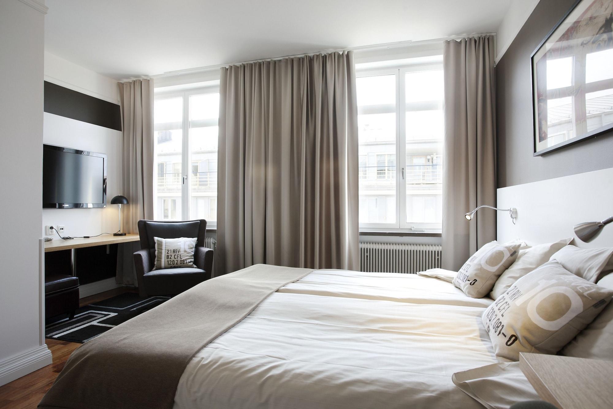 Hotel Oerebro Kültér fotó