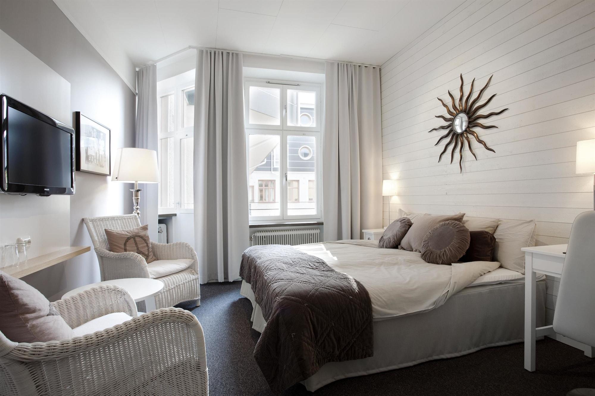 Hotel Oerebro Kültér fotó