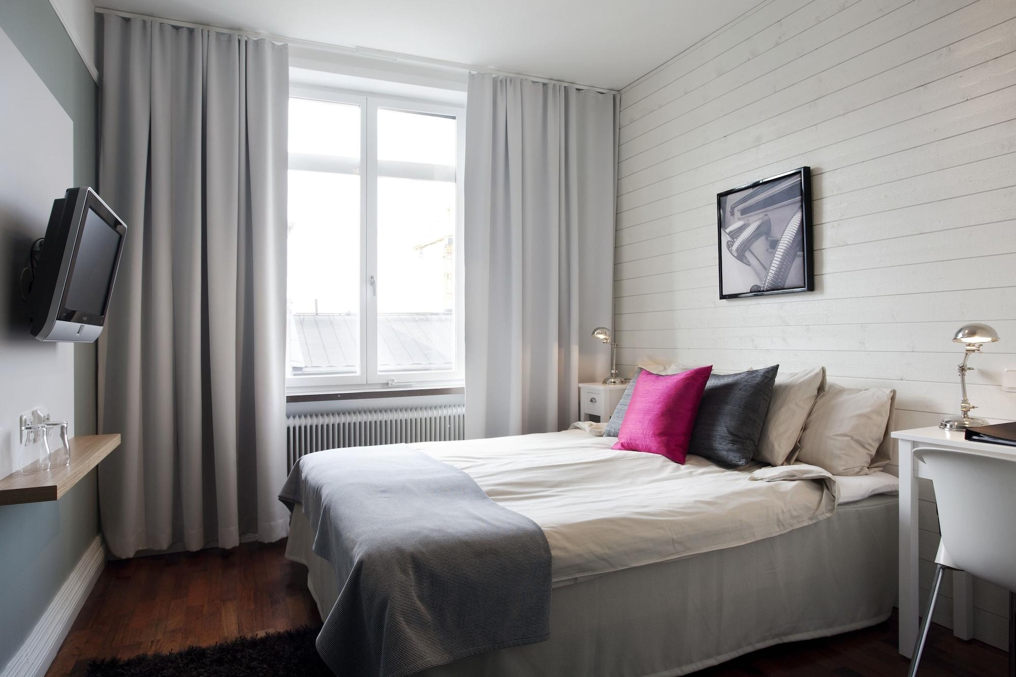 Hotel Oerebro Kültér fotó