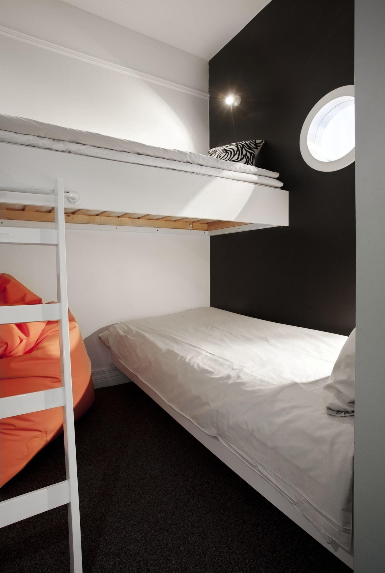 Hotel Oerebro Kültér fotó