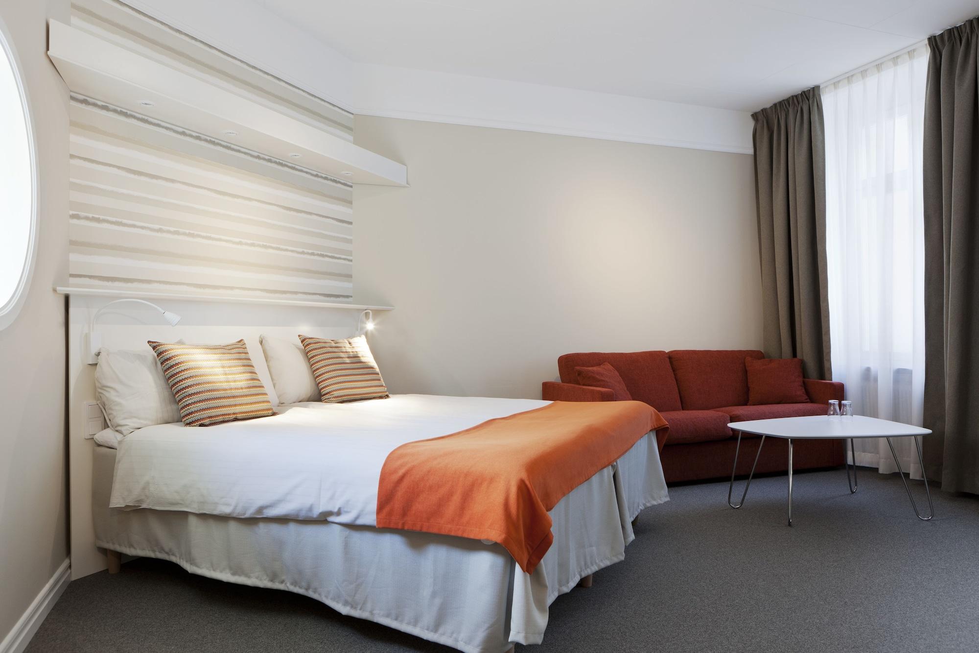 Hotel Oerebro Kültér fotó