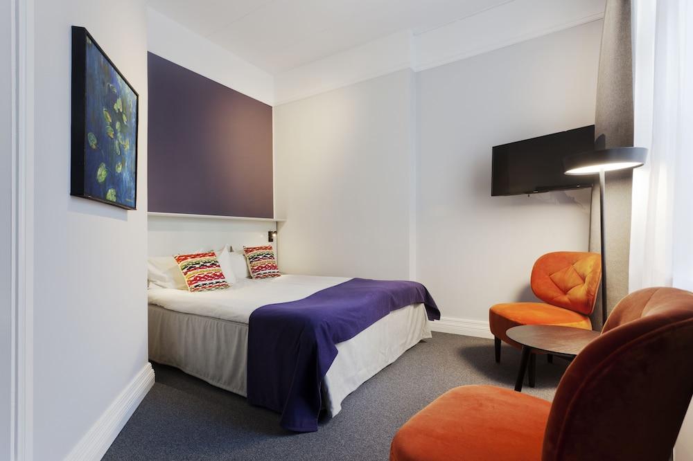 Hotel Oerebro Kültér fotó